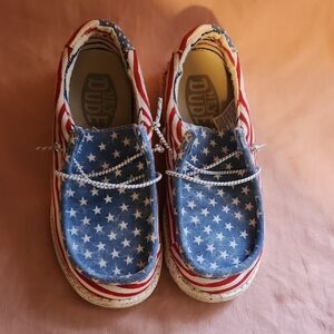 Hey Dude Youth **America**